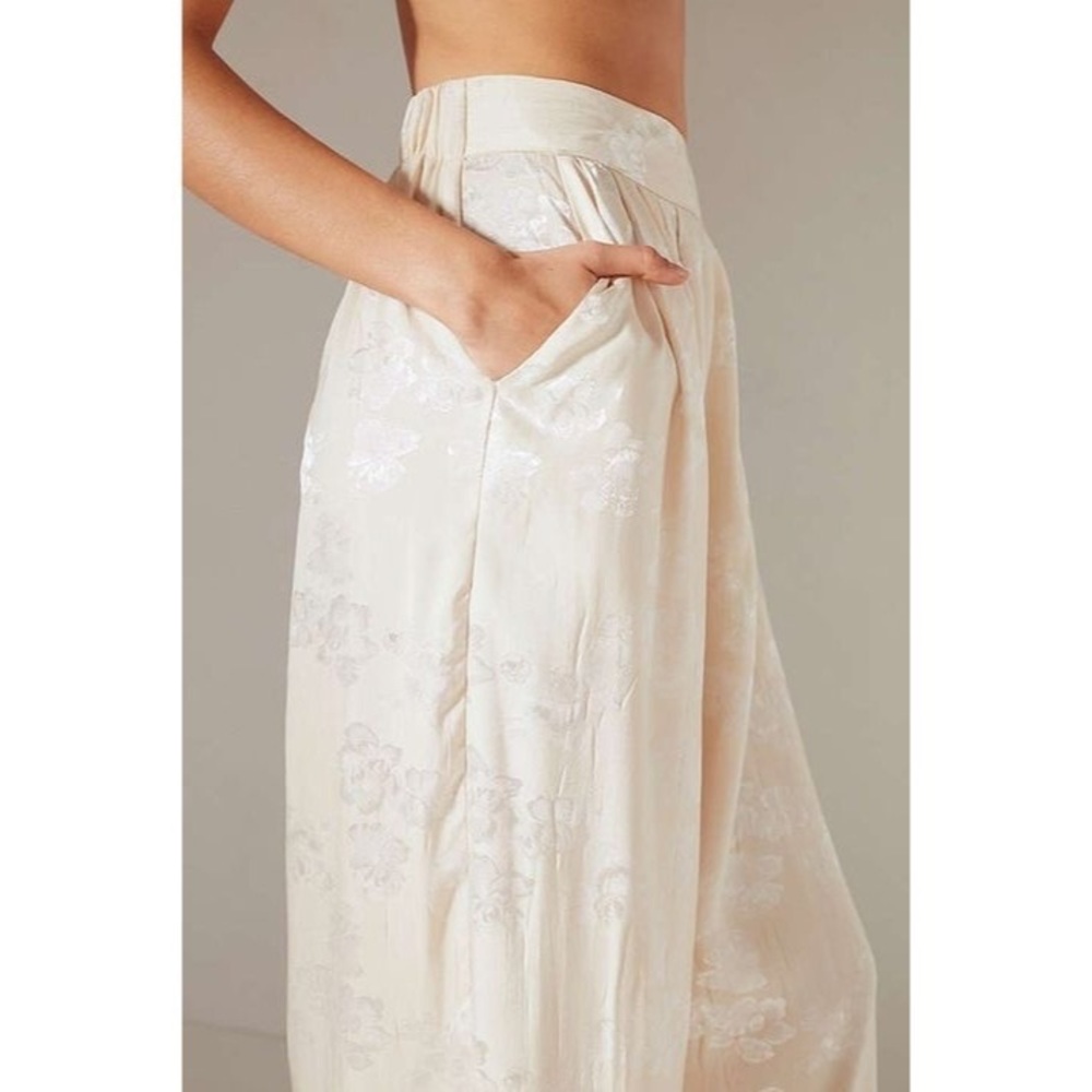UO Delphine Floral Wide-leg Pant - Picture 2 of 5